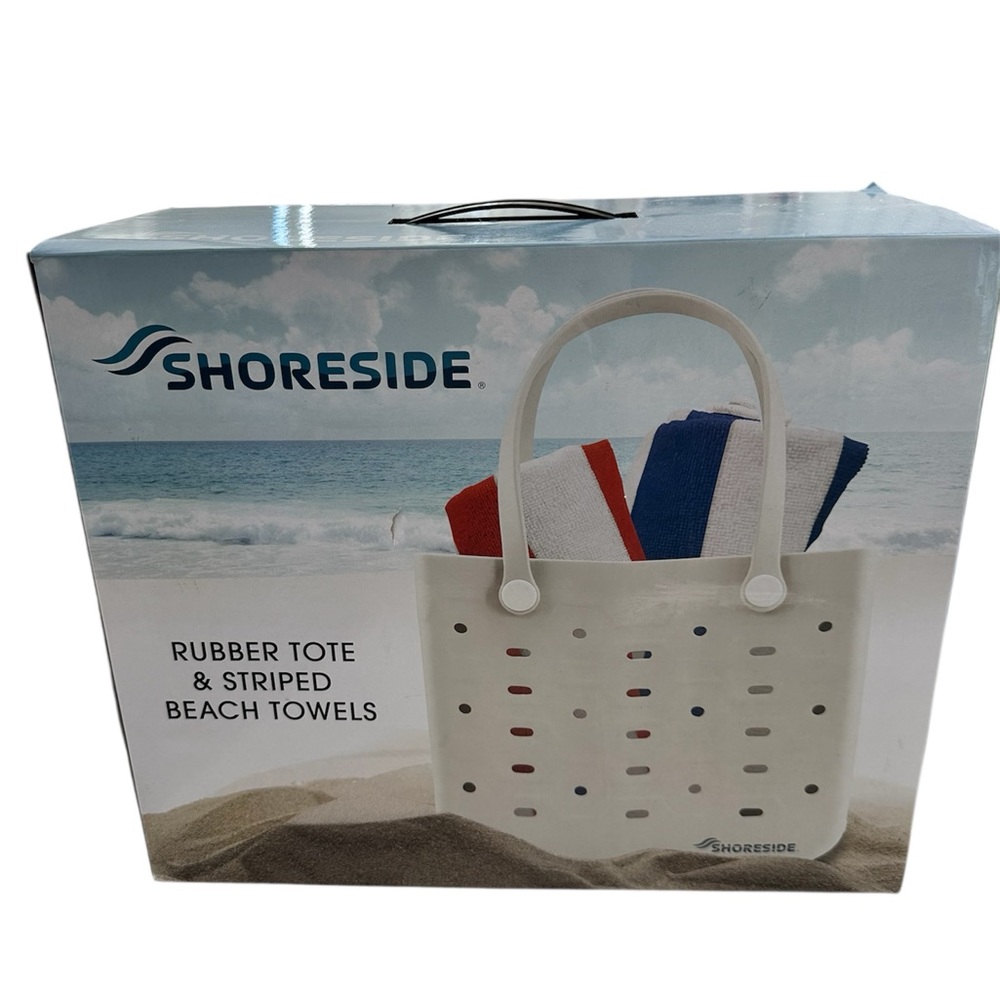Shoreside Rubber Tote with Striped Beach Towels